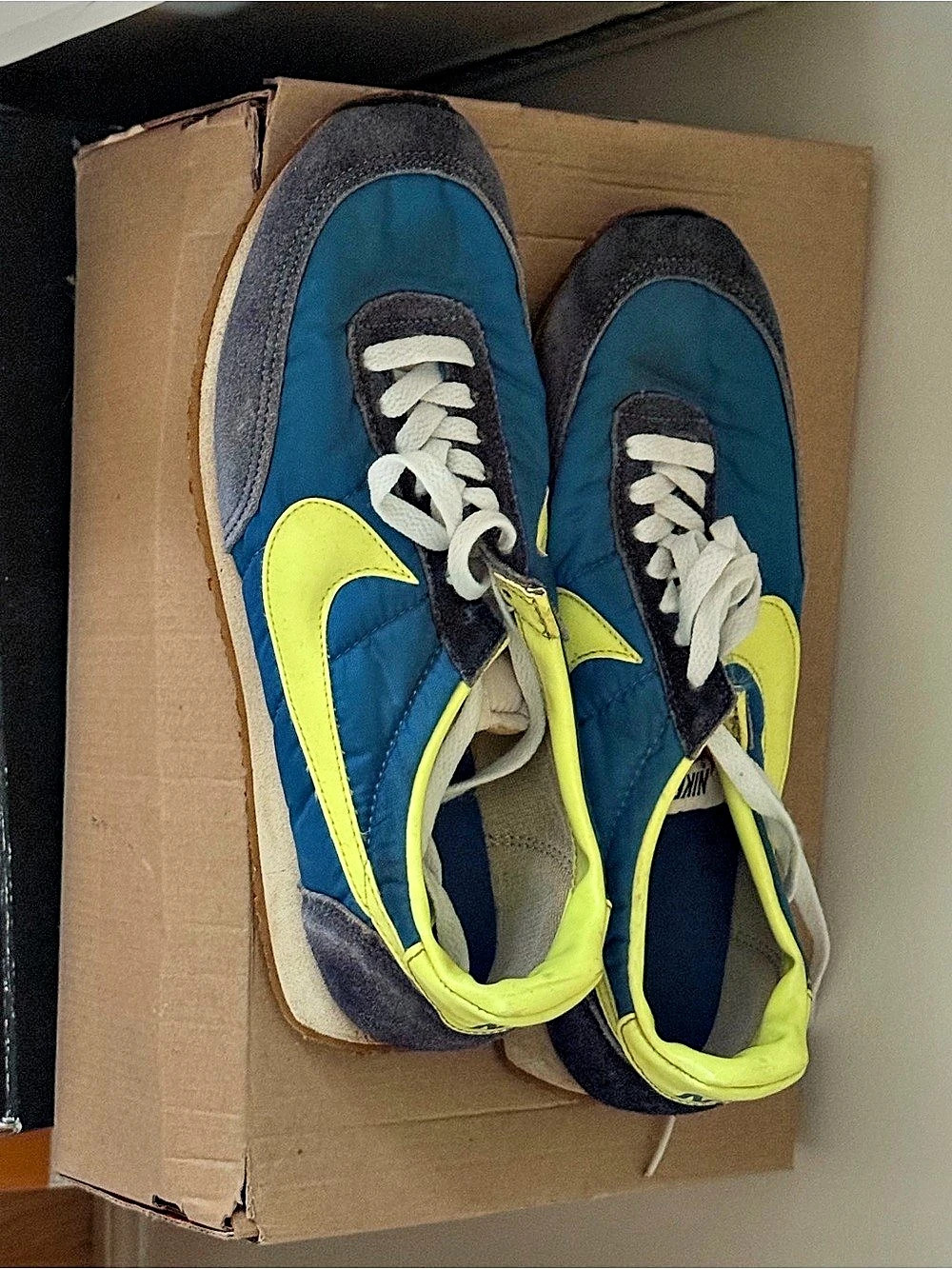 Nike Vintage Nike Waffle Trainer Vintage Waffle Trainer Blue & Neon Yellow Sneak